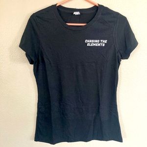 T-SHIRT: CHASING THE ELEMENTS